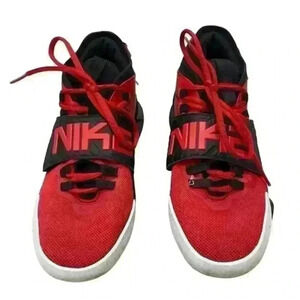 Nike‎ Future Court 3 Red/Black Little/Big Sneakers Size 6.5Y